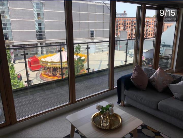 Appartamento Cartier House At The Leeds Dock Esterno foto