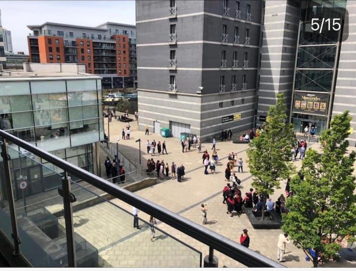 Appartamento Cartier House At The Leeds Dock Esterno foto