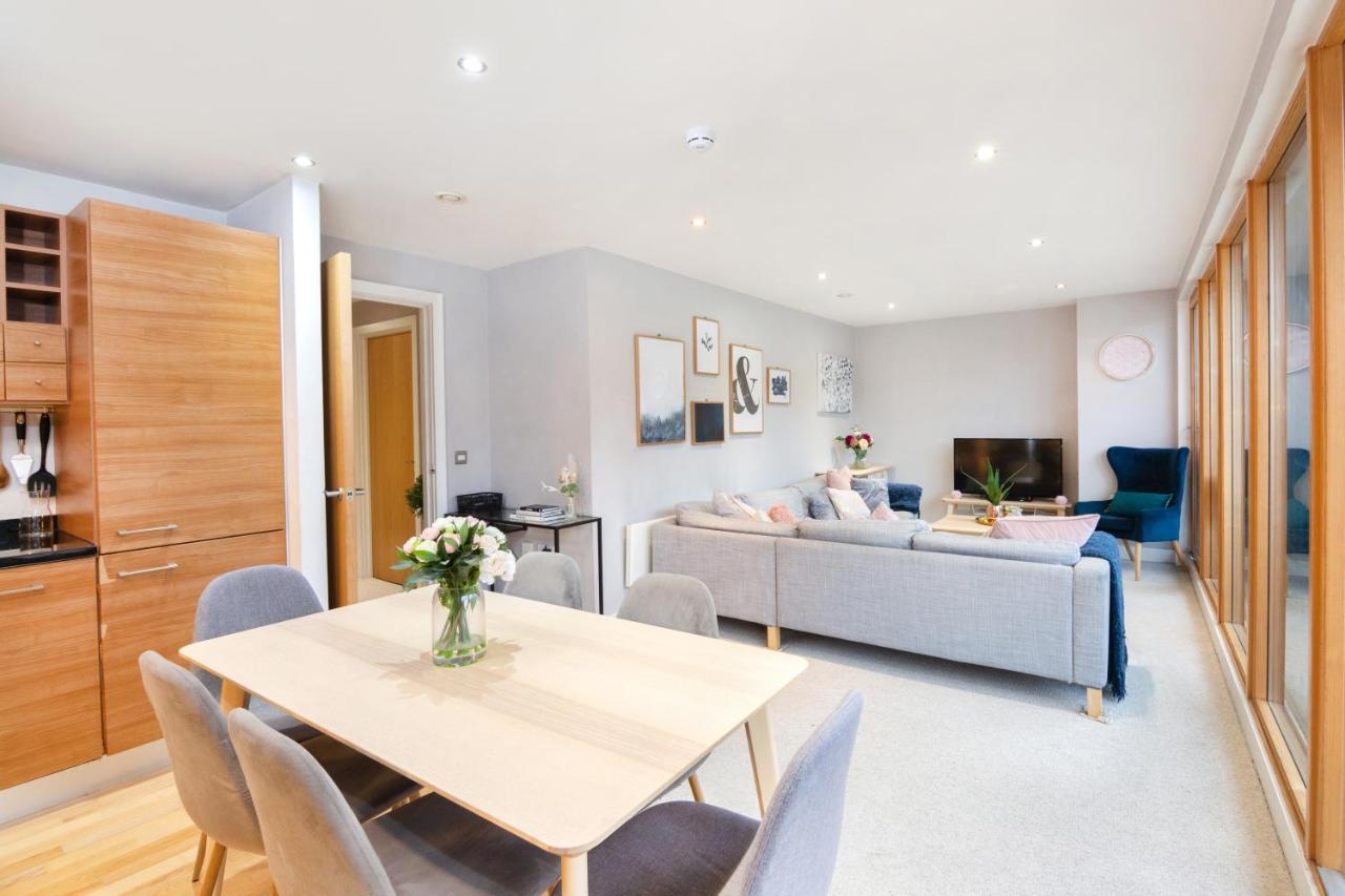 Appartamento Cartier House At The Leeds Dock Esterno foto