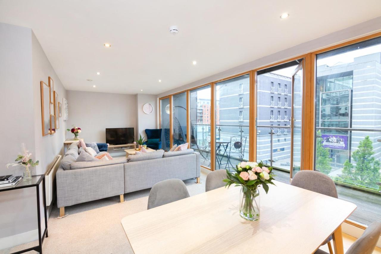 Appartamento Cartier House At The Leeds Dock Esterno foto
