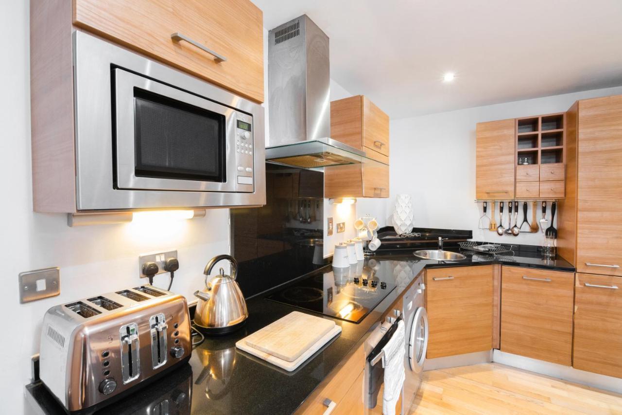 Appartamento Cartier House At The Leeds Dock Esterno foto